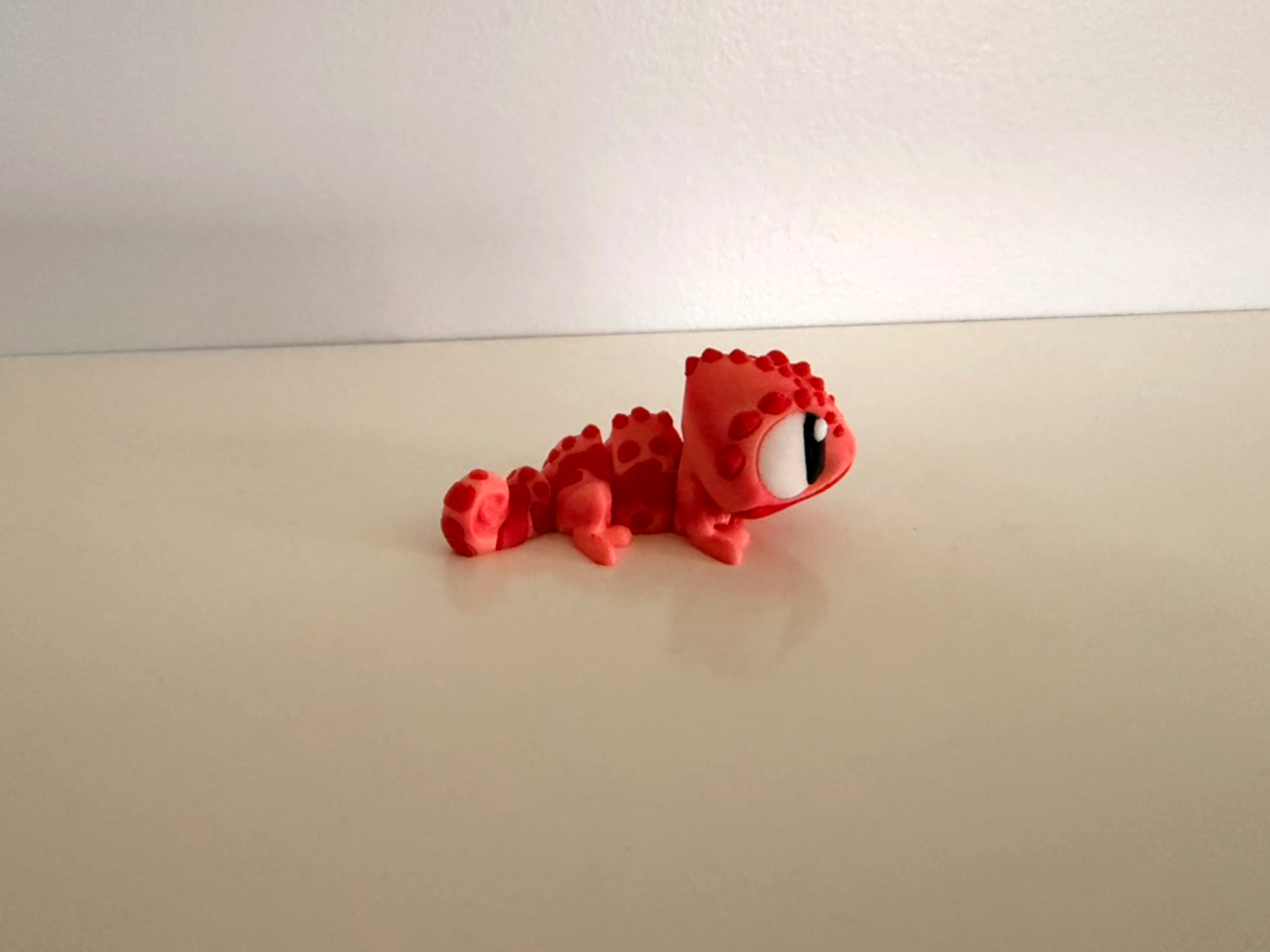 Flexi Chameleon and Vivarium Playset