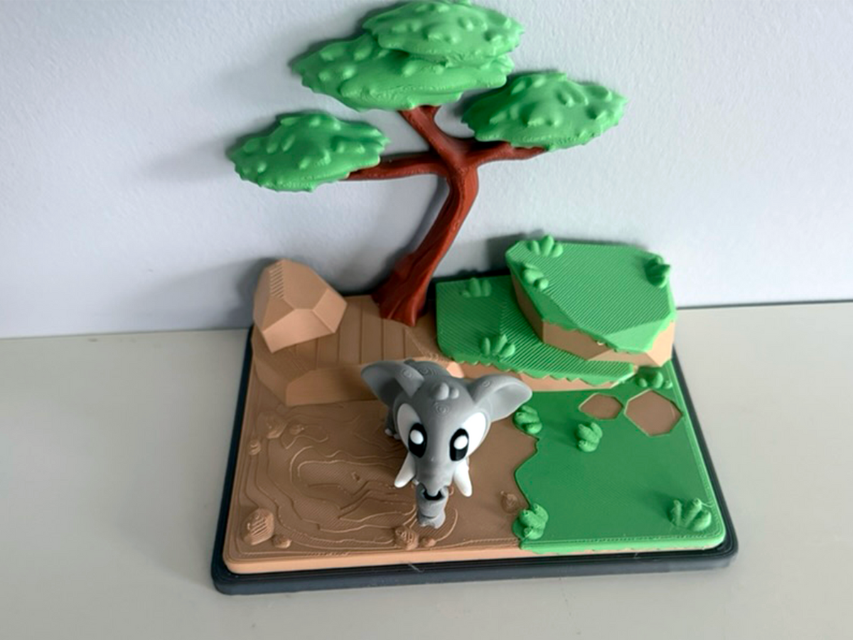 Flexi Elephant and Savannah Playset