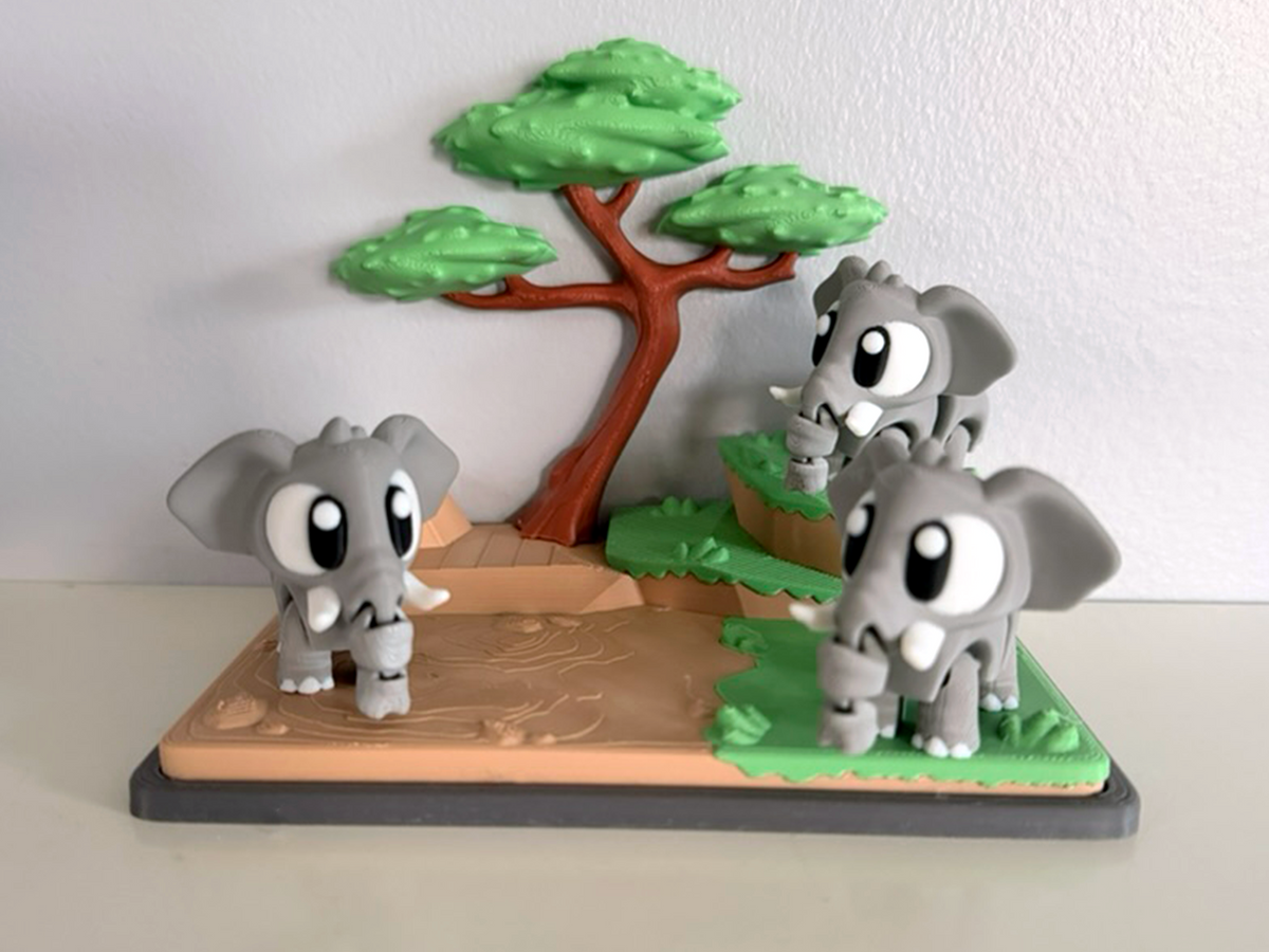 Flexi Elephant and Savannah Playset