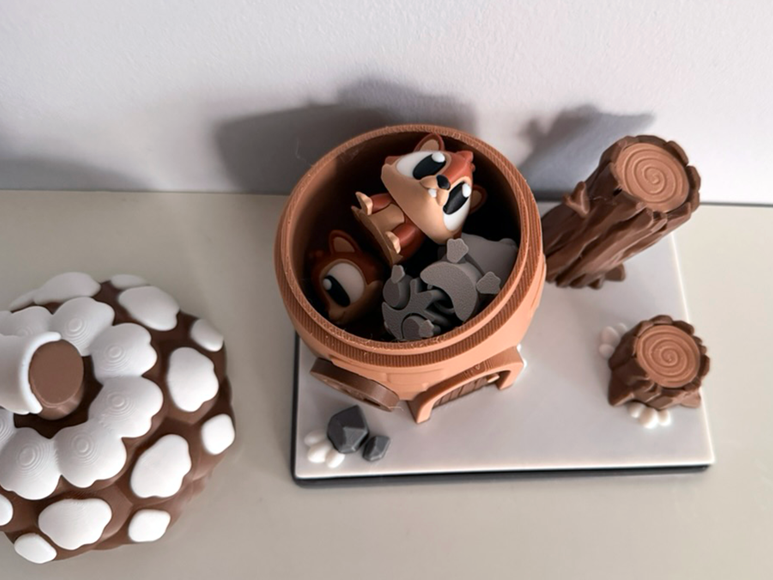 Flexi Squirrel and Acorn House Playset